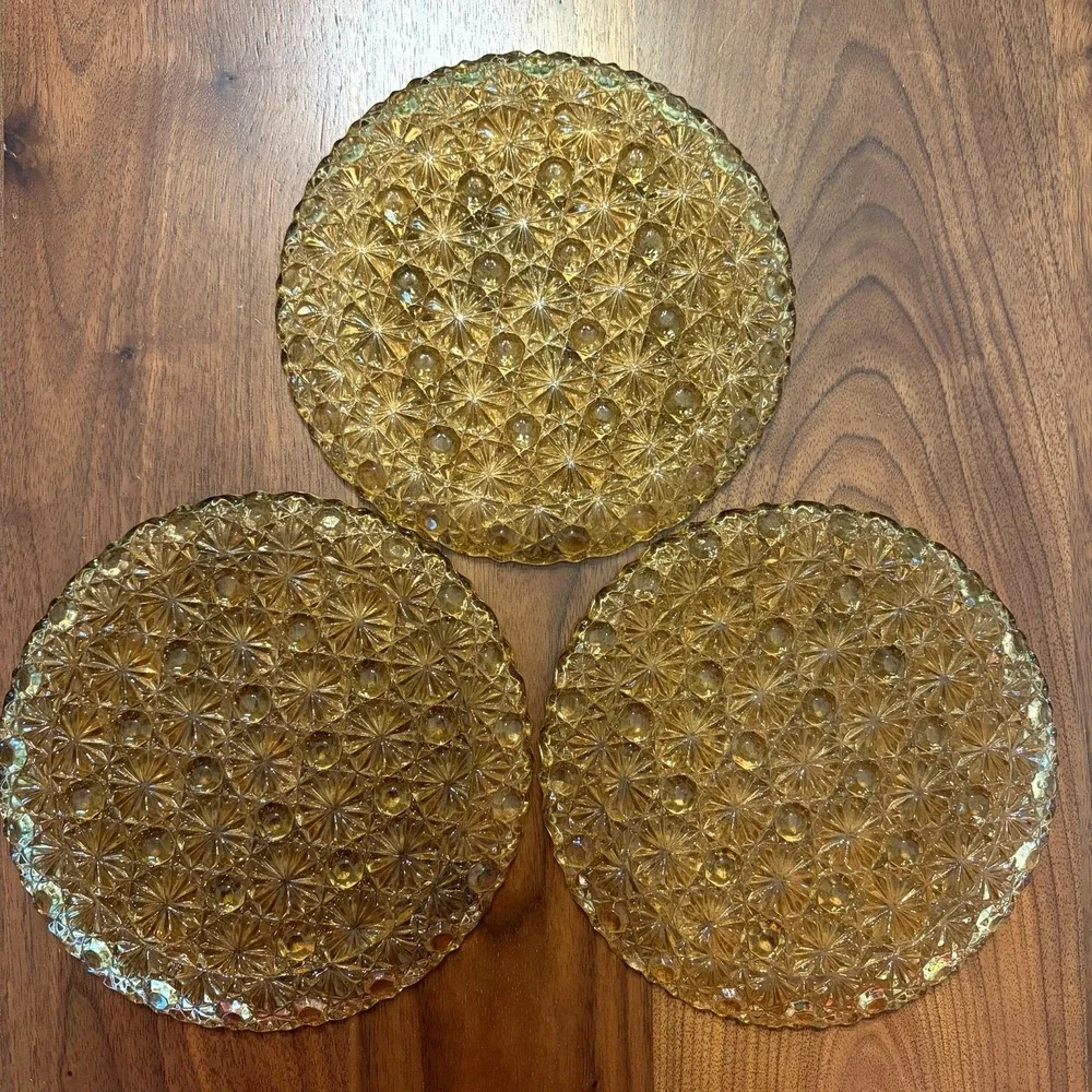 Scalloped Plate Daisy and Button Amber by L G Wright Glass 3 plates 6.75